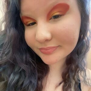 Meet your Posher, Willow